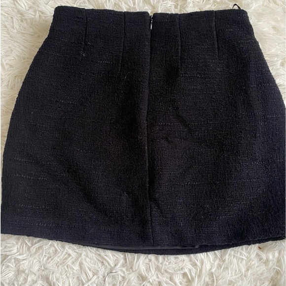Aritzia Babaton Kinsley Mini Skirt - Picture 5 of 7